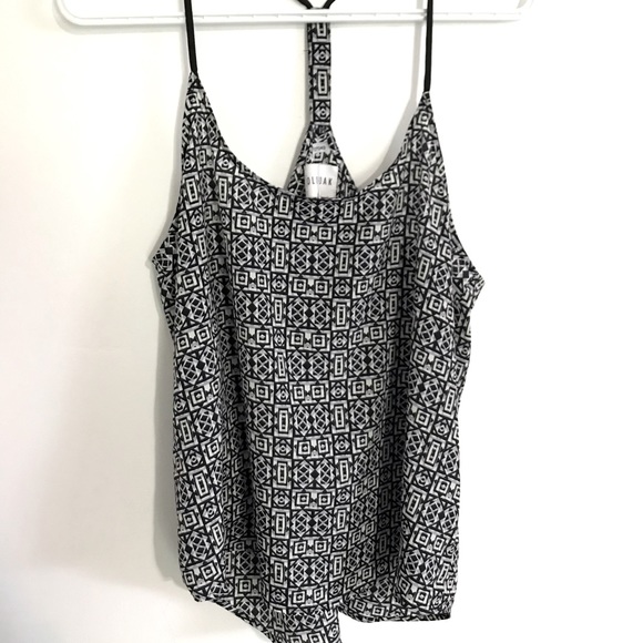 Olive and oak tank top - Picture 1 of 3